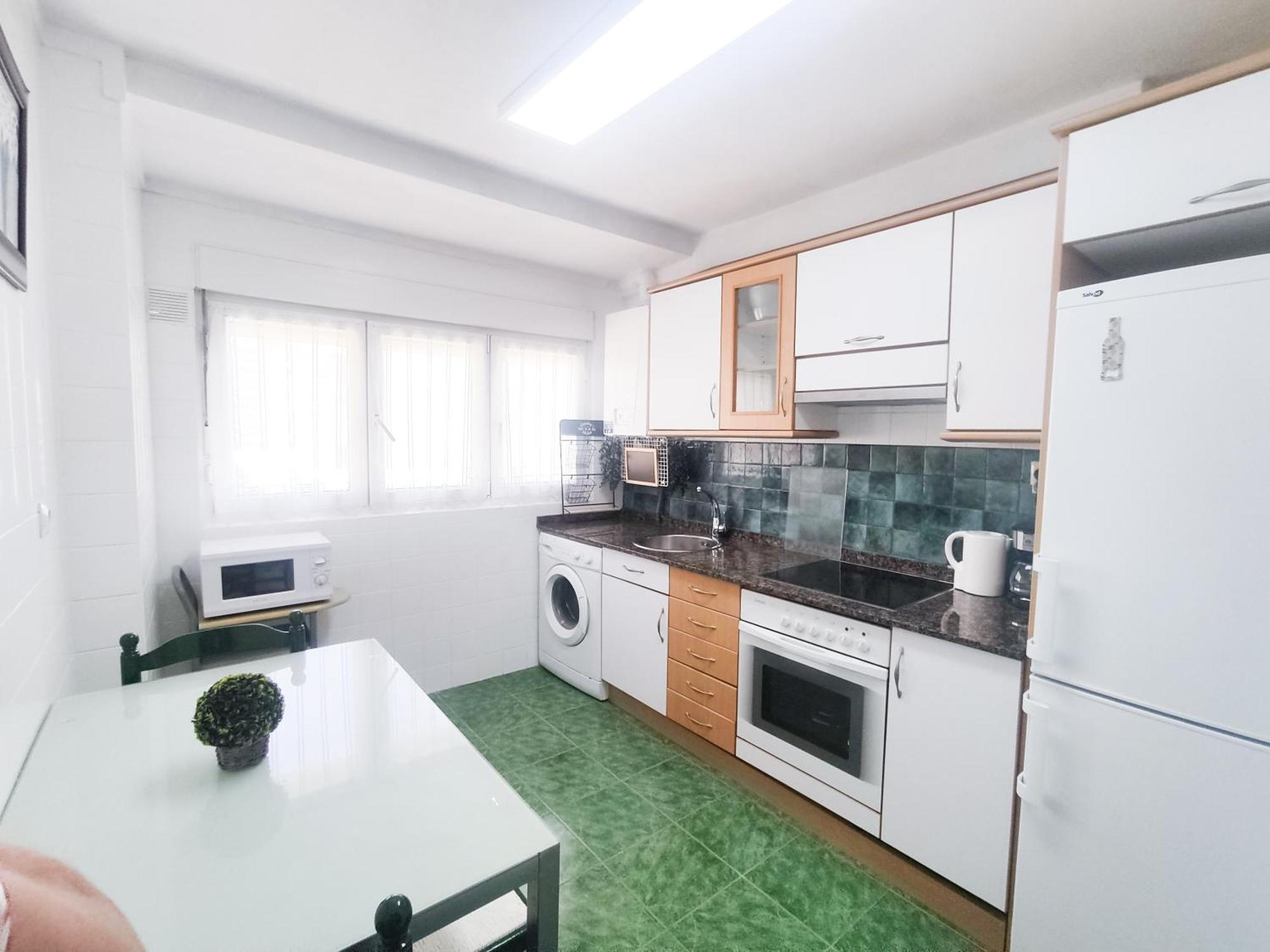 Apartamento Centrico Con Wifi Avilés Zewnętrze zdjęcie