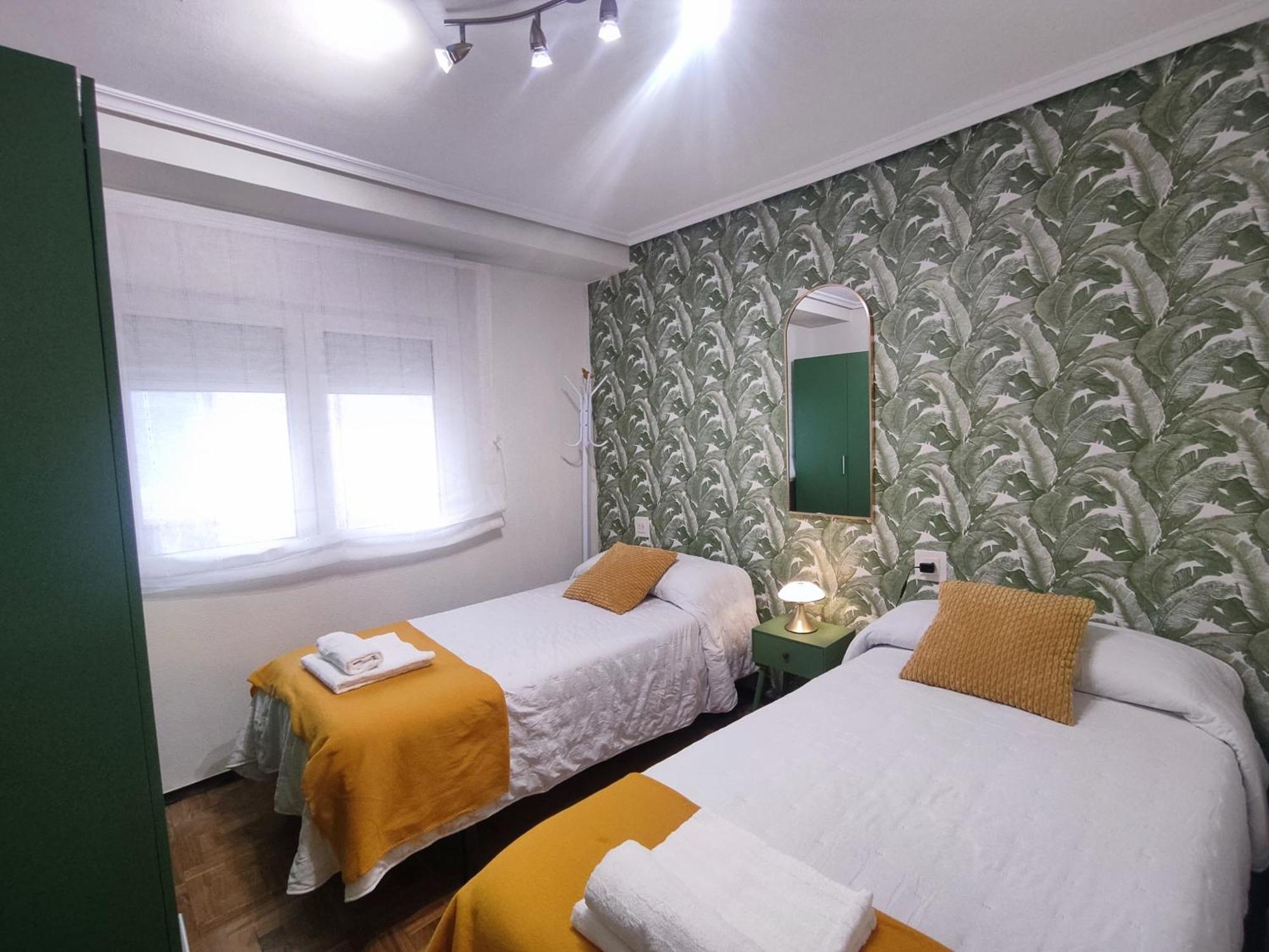 Apartamento Centrico Con Wifi Avilés Zewnętrze zdjęcie